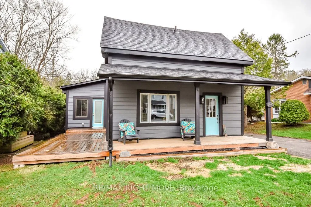 198 Woodchester Avenue, Bracebridge, ON P1L 1H8