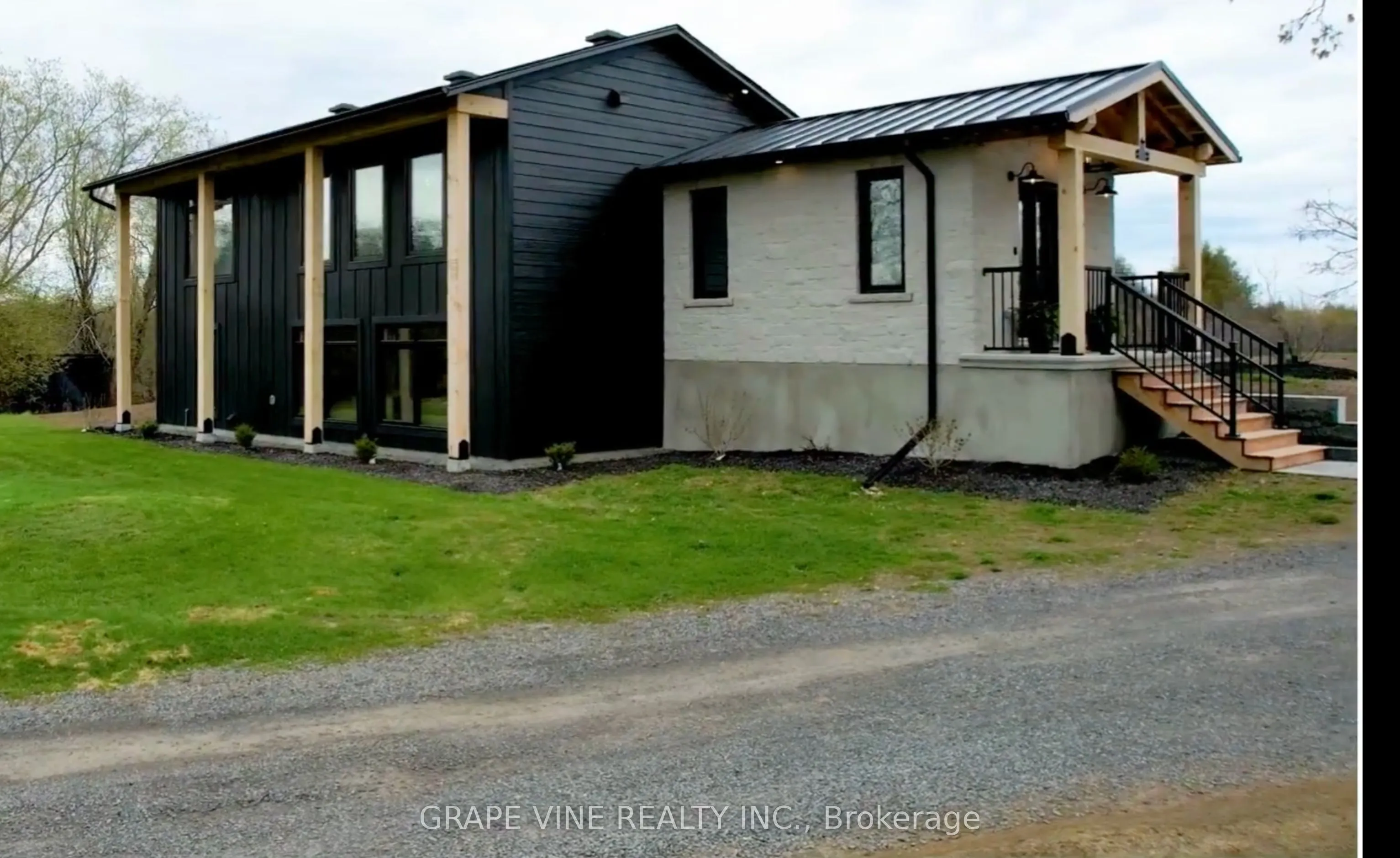 1671 County RD 43 Road, North Grenville, ON K0G 1G0