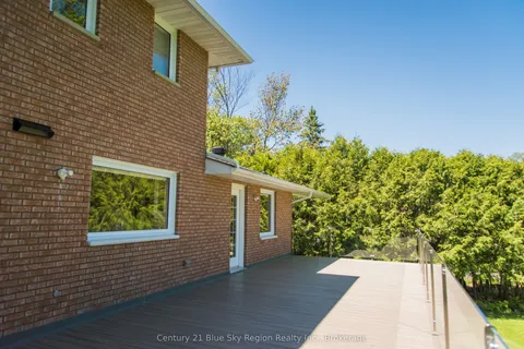 614 Guinevere Court, North Bay, ON P1A 3N9