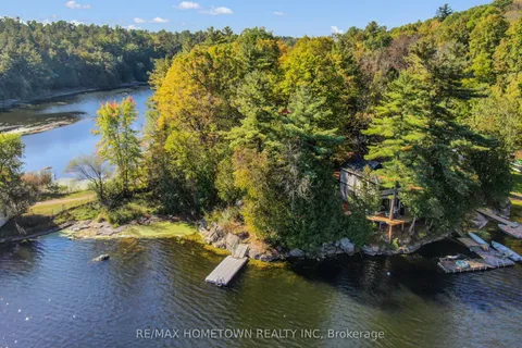 961 Narrows Lane, Leeds and the Thousand Islands, ON K0E 1N0