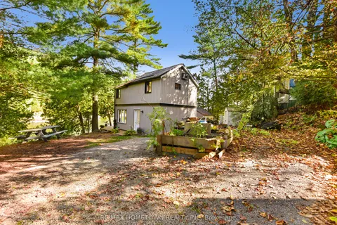 961 Narrows Lane, Leeds and the Thousand Islands, ON K0E 1N0