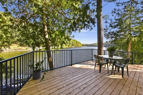 961 Narrows Lane, Leeds and the Thousand Islands, ON K0E 1N0