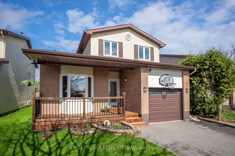 17 Glacier Street, Barrhaven, ON K2J 2M7
