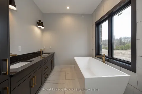 195 Boyd Lake Road, West Grey, ON N0G 1S0