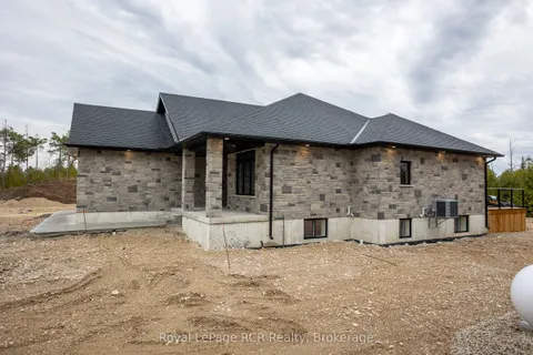 195 Boyd Lake Road, West Grey, ON N0G 1S0