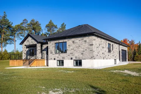 195 Boyd Lake Road, West Grey, ON N0G 1S0