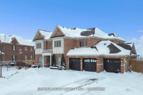 28 Meek Avenue, Mono, ON L0W 2Z2