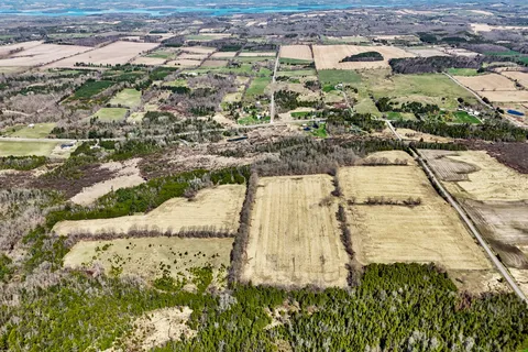 PT LT 16 -17 McDonald Road, ON K0K 2X0