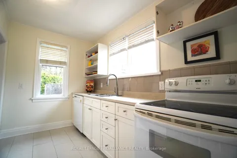 384 D'arcy Street, Cobourg, ON K9A 4A5