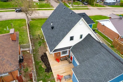 221 Belmont Avenue, Pembroke, ON K8A 2C6