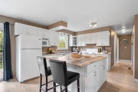 5280 Hillview Drive, Hamilton Township, ON K0K 1H0