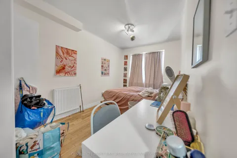 24 Columbia Street, ON N2L 3K3