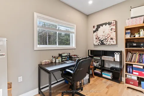 4 Airview Drive, Bancroft, ON K0L 1C0