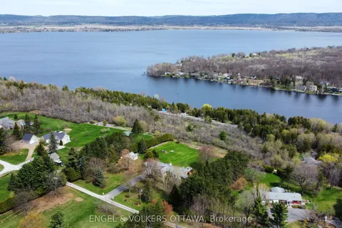 122 Colonel Nicholson Lane, ON K0A 3M0