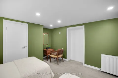 825 Riverside Drive, ON N6H 2S8