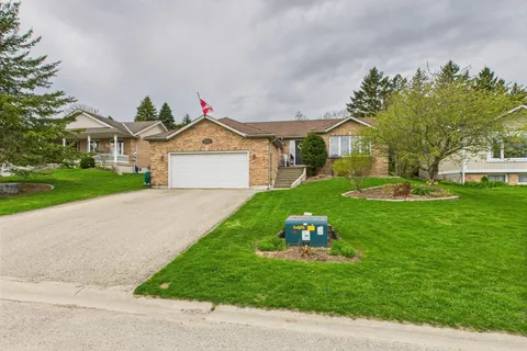 168 Park Drive, North Huron, ON N0G 2W0