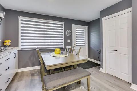81 John Street, ON N0M 2S0