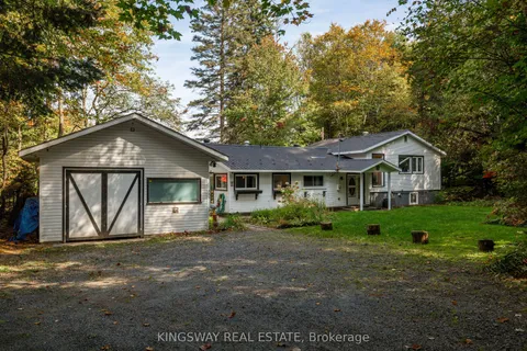 325 Balsam Chutes Road, Huntsville, ON P0B 1L0