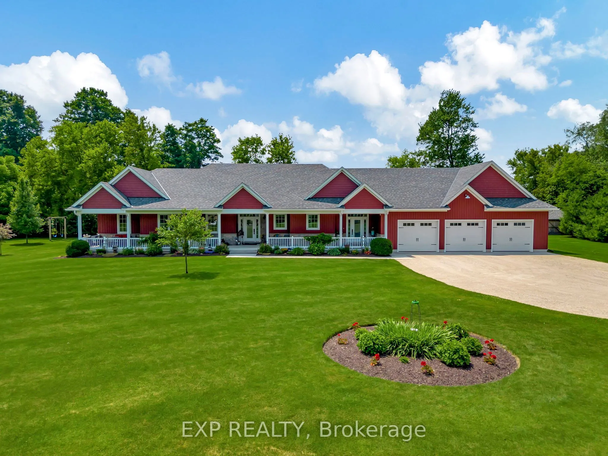 3034 Station Road, Howick, ON N0G 1V0