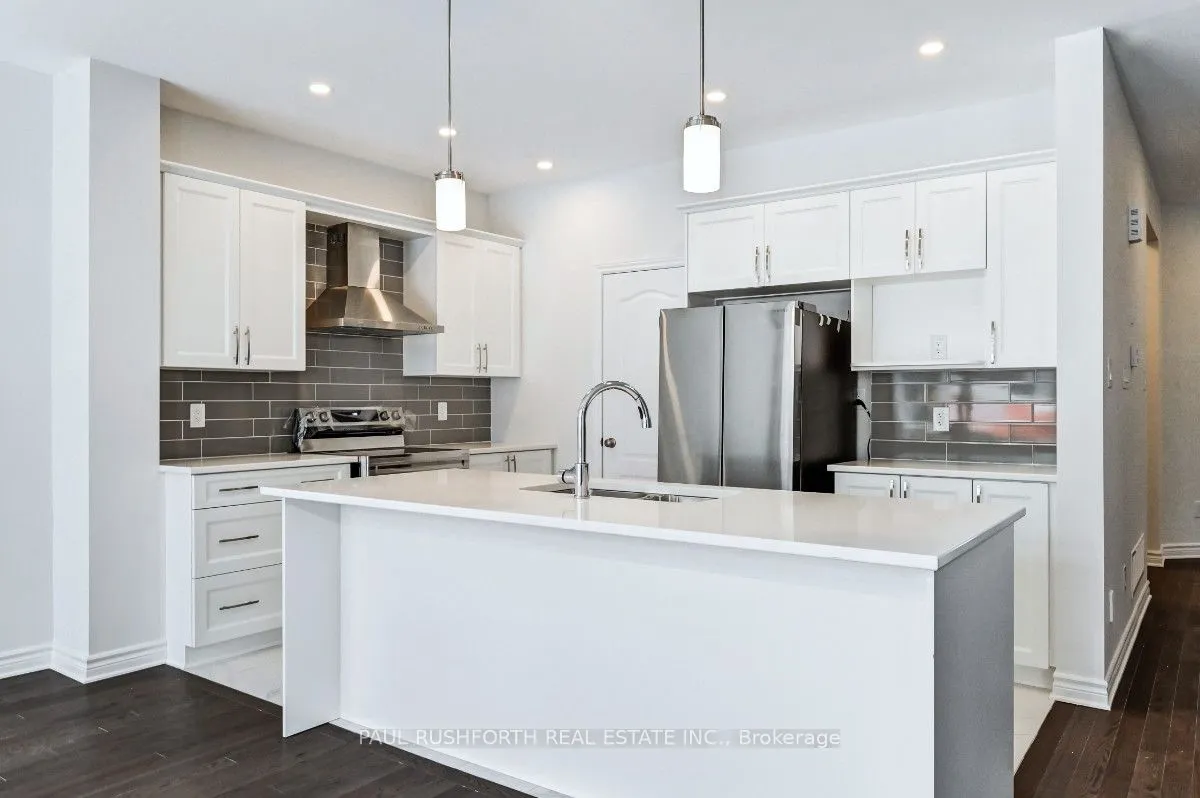 1006 BRIAN GOOD Avenue, Blossom Park - Airport and Area, ON K4M 0R3