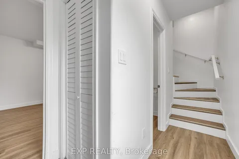 19 Isabel Street, Belleville, ON K8P 3N4
