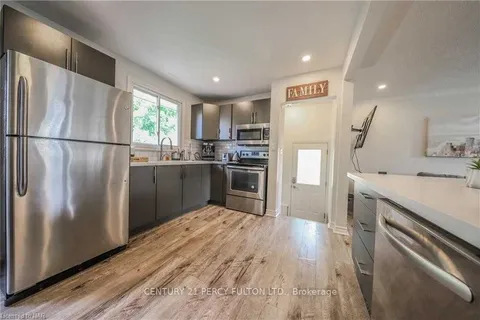 641 Niagara Street, St. Catharines, ON L0S 1J0