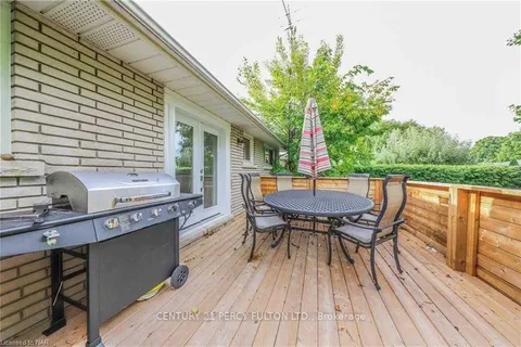 641 Niagara Street, St. Catharines, ON L0S 1J0