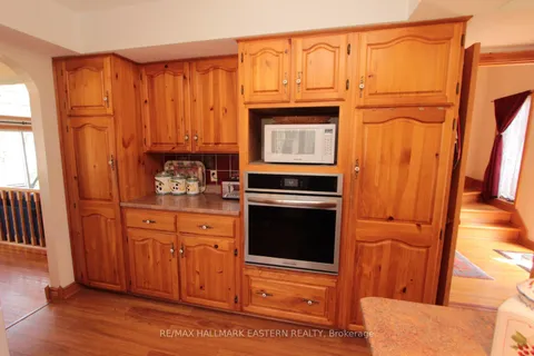 572 Round Lake Road, Havelock-Belmont-Methuen, ON K0L 1Z0