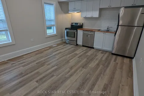 292 Fares Street, Port Colborne, ON L3K 1W8