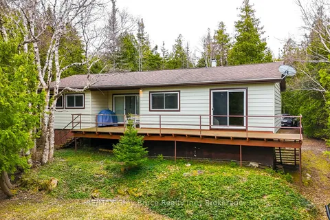 85 Grant Watson Drive, Northern Bruce Peninsula, ON N0H 2R0