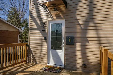 42 Highland Avenue, Belleville, ON K8P 3R1