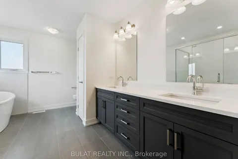 1361 Kitchener Avenue, ON K1V 6W1