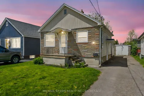 11 Marlborough Avenue, ON L2M 5T1