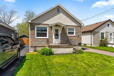 11 Marlborough Avenue, ON L2M 5T1