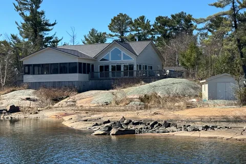 1 B844 N/A, ON P0G 1K0