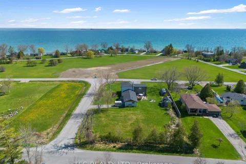 27 Greenway Circle, Brighton, ON K0K 1H0