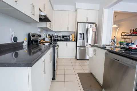 199 Huntingford Trail, Woodstock, ON N4T 0M4