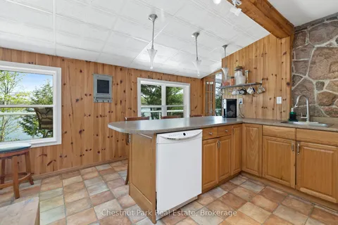 1260 Winders Bay Road, Lake of Bays, ON P0B 1A0