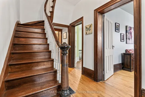 18 Mary Street, Grey Highlands, ON N0C 1E0