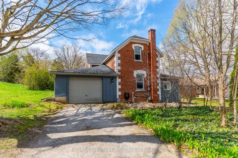 18 Mary Street, Grey Highlands, ON N0C 1E0