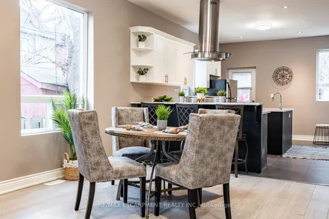 57 Century Street, Hamilton, ON L8L 1V9