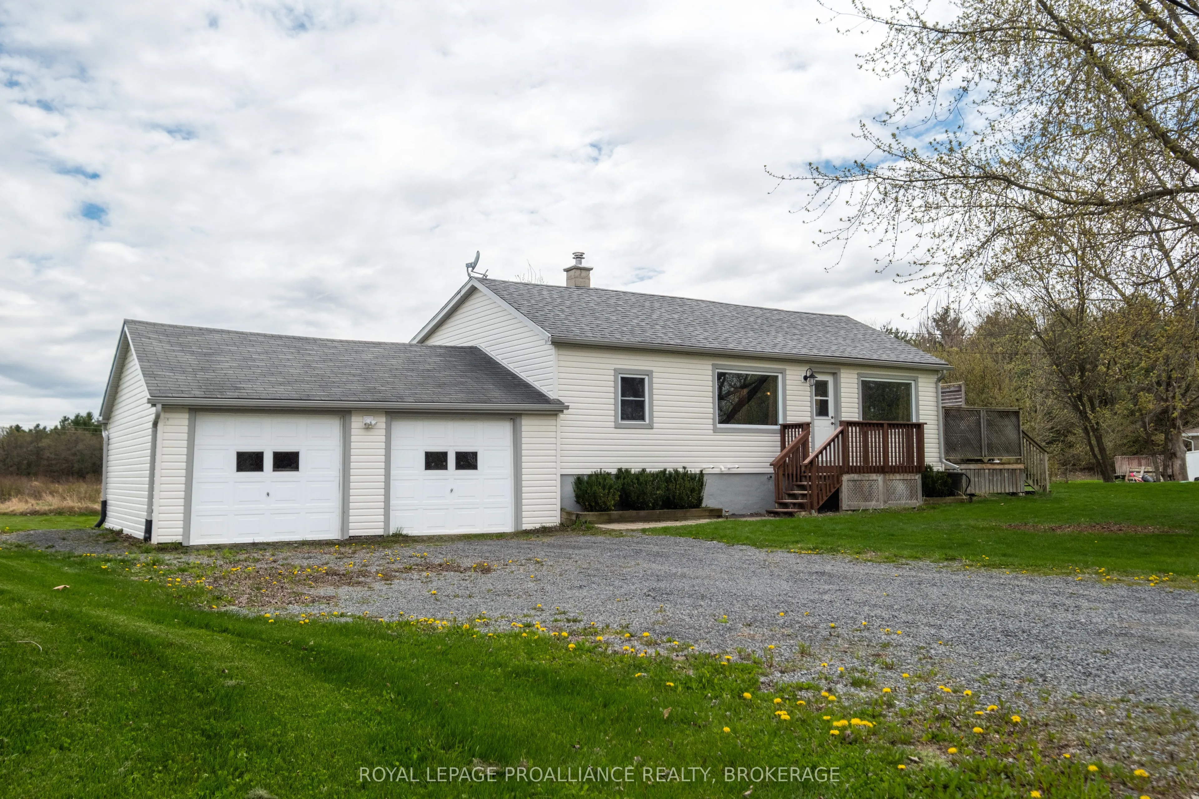 5426 Battersea Road, Frontenac, ON K0H 1H0