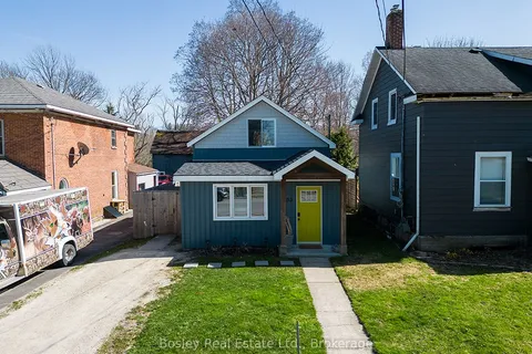 153 Trowbridge Street, Meaford, ON N4L 1G3