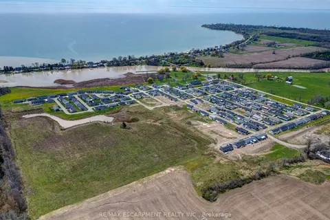 9 Copper Beech Drive, Haldimand, ON N0A 1L0