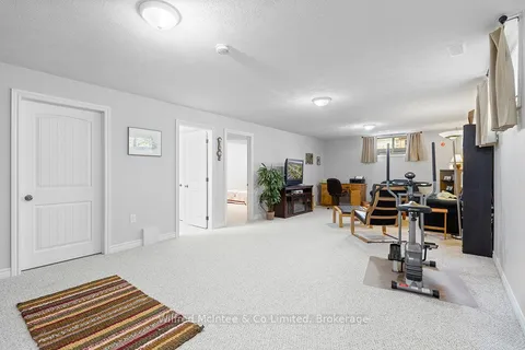 733 Gustavus Street, Saugeen Shores, ON N0H 2C0