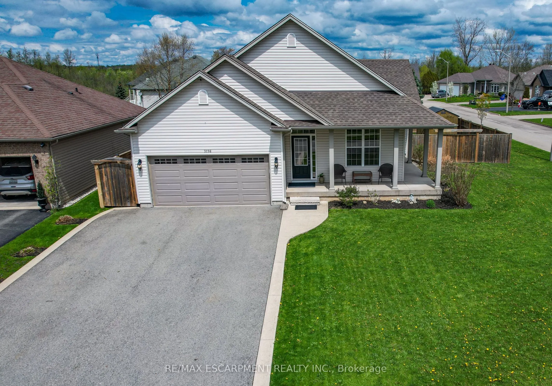 3238 Charleston Drive, Fort Erie, ON L0S 1N0