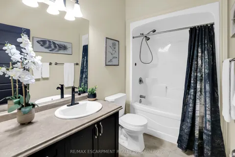 3238 Charleston Drive, Fort Erie, ON L0S 1N0