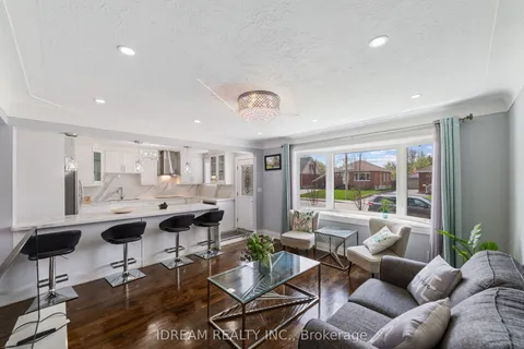 33 Alderney Avenue, ON L9A 2A6