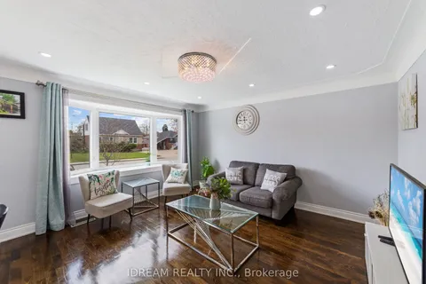 33 Alderney Avenue, ON L9A 2A6
