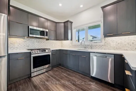 136 Village Road, Wellesley, ON N0B 2T0